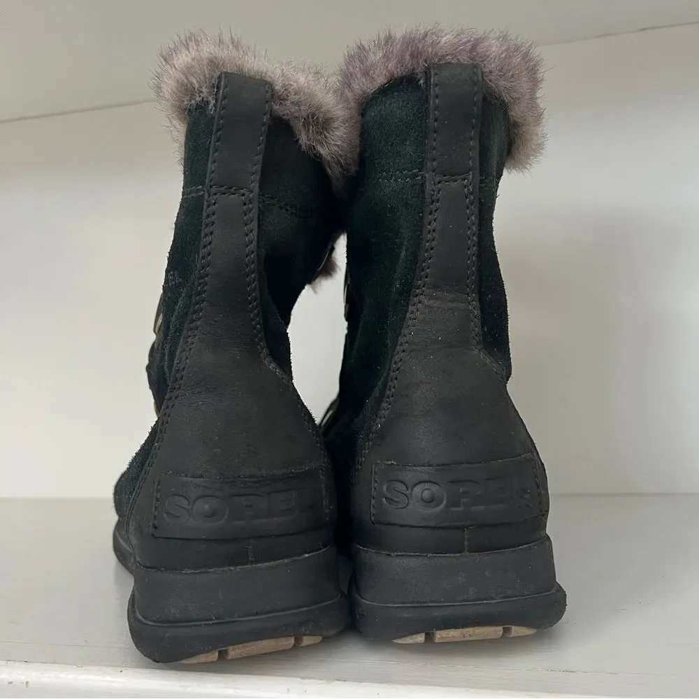 Sorel women explorer
